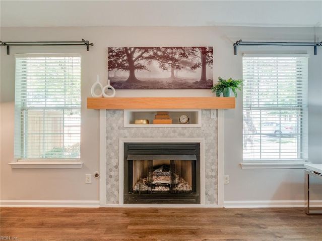 865 Miller Creek LN, Newport News, VA 23602