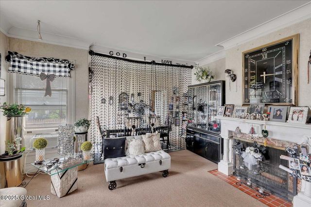 253 Guy Park Avenue, Amsterdam, NY 12010