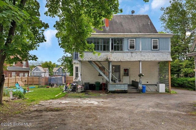 253 Guy Park Avenue, Amsterdam, NY 12010