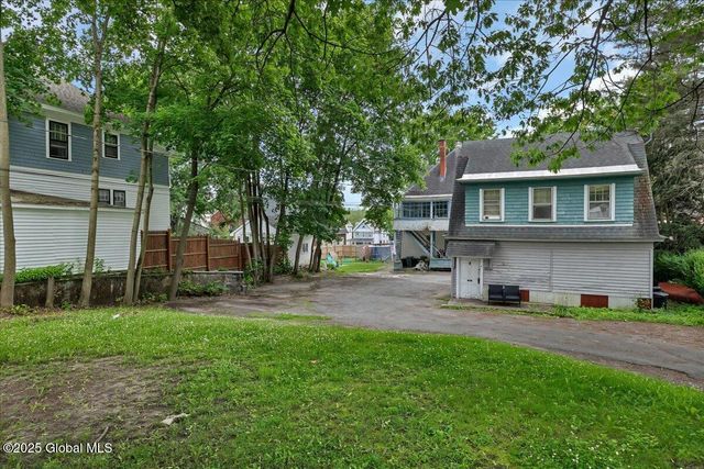 253 Guy Park Avenue, Amsterdam, NY 12010