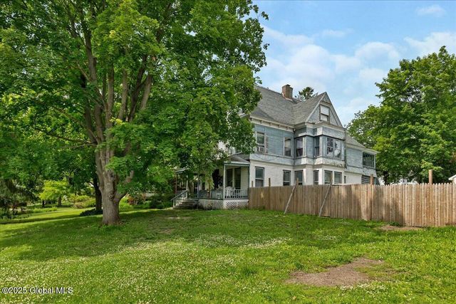 253 Guy Park Avenue, Amsterdam, NY 12010