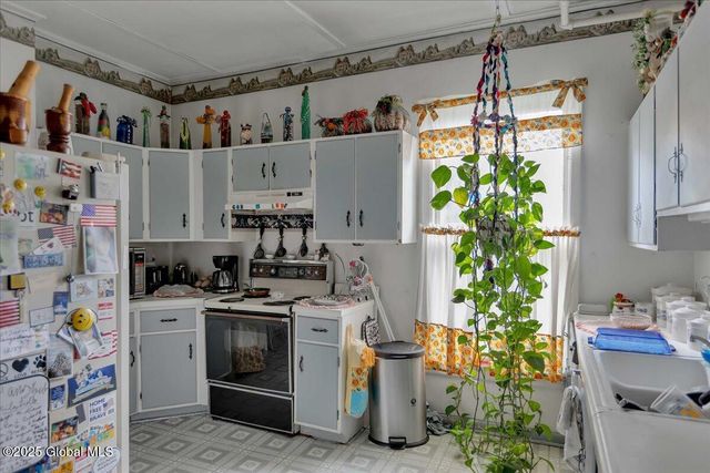 253 Guy Park Avenue, Amsterdam, NY 12010