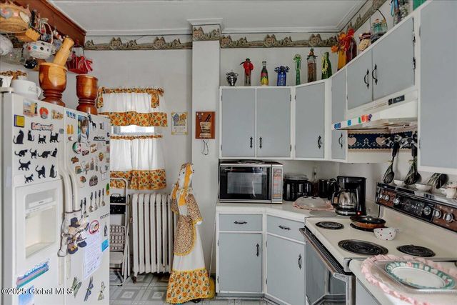 253 Guy Park Avenue, Amsterdam, NY 12010