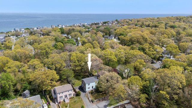 64 Winthrop Rd, Plymouth, MA 02360