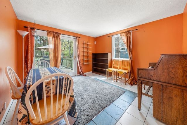 64 Winthrop Rd, Plymouth, MA 02360