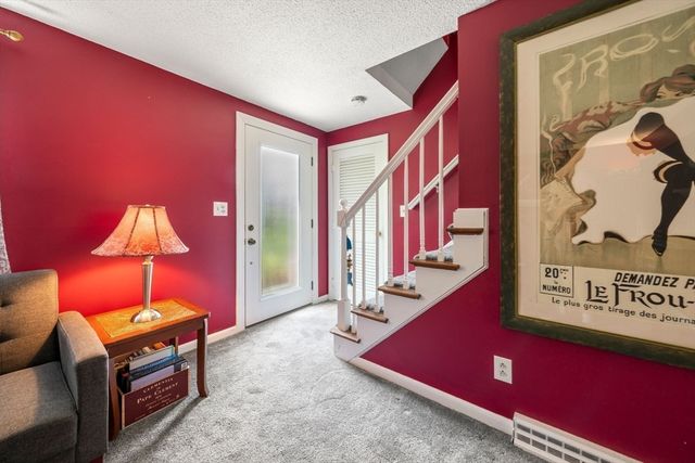64 Winthrop Rd, Plymouth, MA 02360