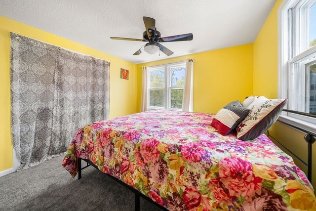 64 Winthrop Rd, Plymouth, MA 02360