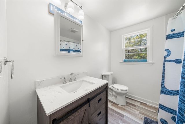 64 Winthrop Rd, Plymouth, MA 02360