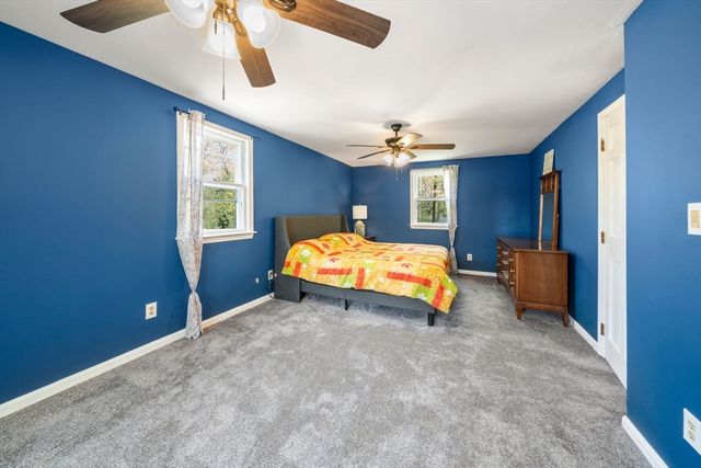 64 Winthrop Rd, Plymouth, MA 02360