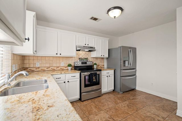 5535 N Tidewater Drive, Houston, TX 77085