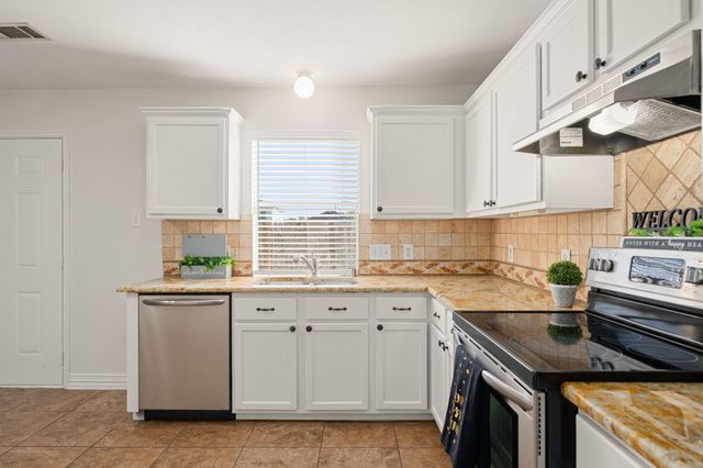 5535 N Tidewater Drive, Houston, TX 77085