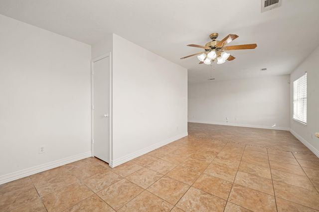 5535 N Tidewater Drive, Houston, TX 77085