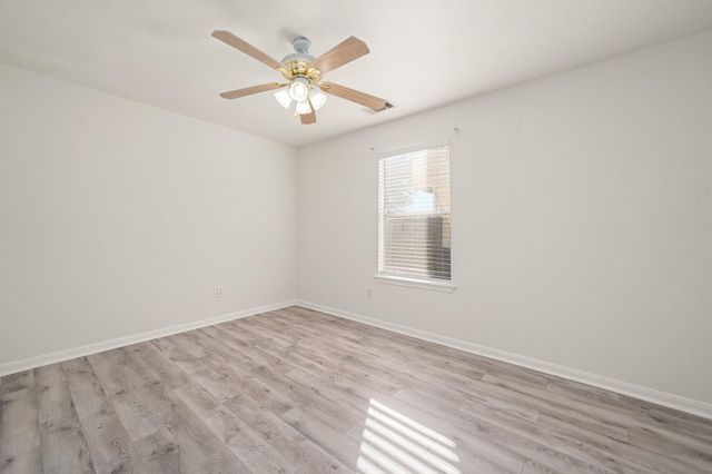 5535 N Tidewater Drive, Houston, TX 77085