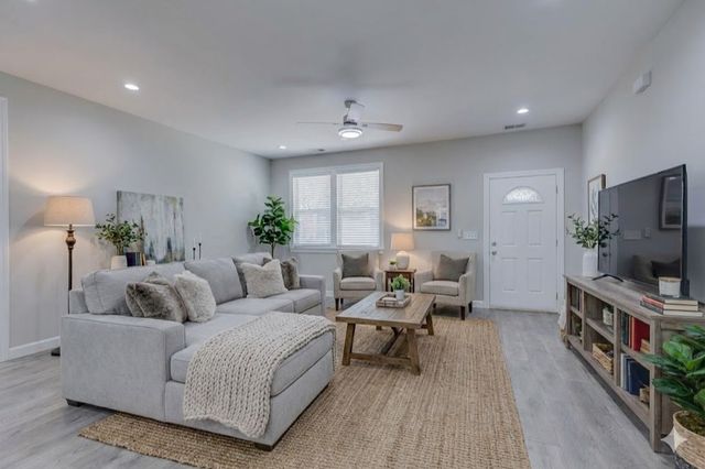 1020 Blumefield Road, Anderson, SC 29625