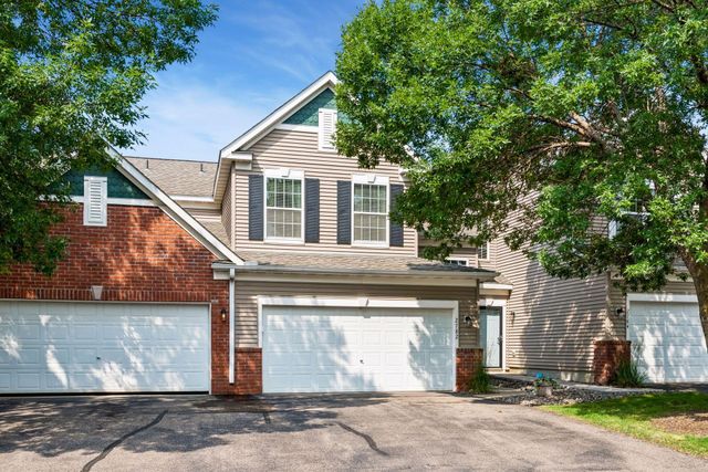 2782 Spy Glass Drive, Chaska, MN 55318