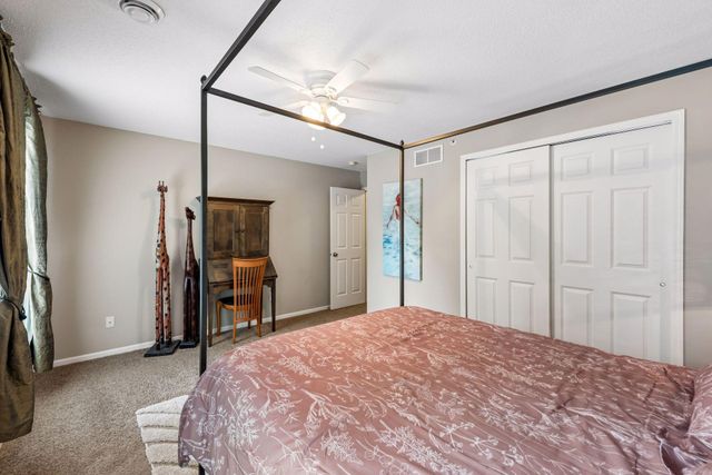 2782 Spy Glass Drive, Chaska, MN 55318
