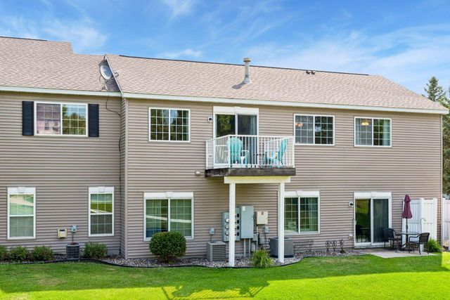 2782 Spy Glass Drive, Chaska, MN 55318