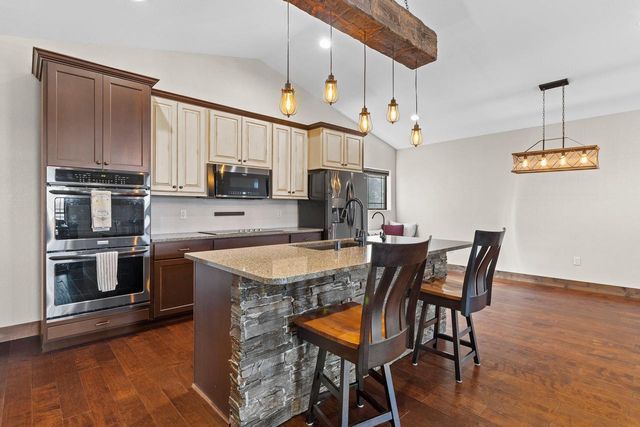 N5302 Crossman ROAD, Lake Mills, WI 53551