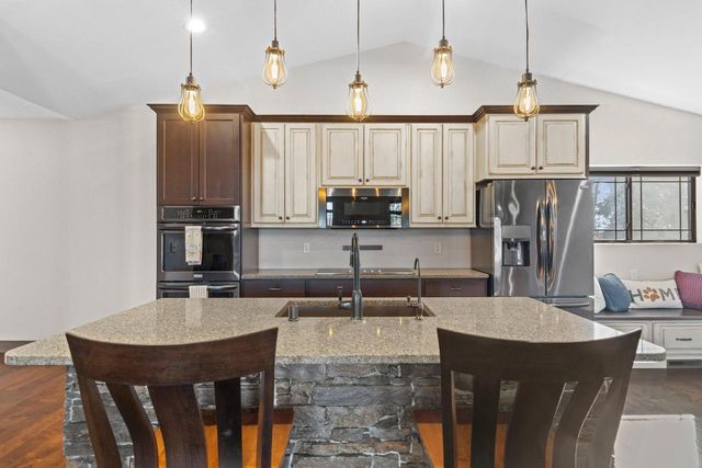 N5302 Crossman ROAD, Lake Mills, WI 53551