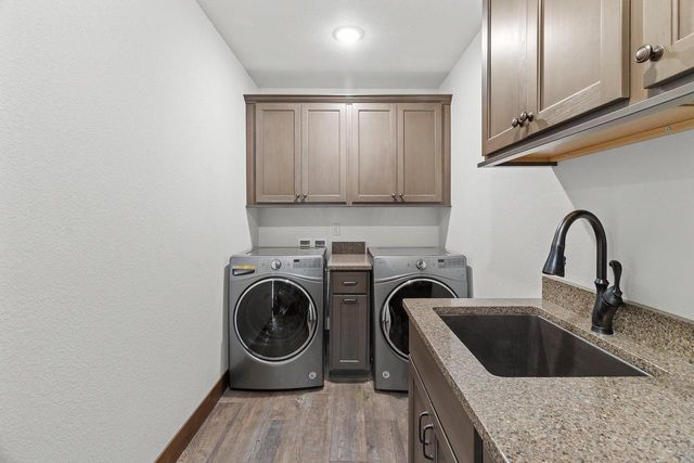 N5302 Crossman ROAD, Lake Mills, WI 53551