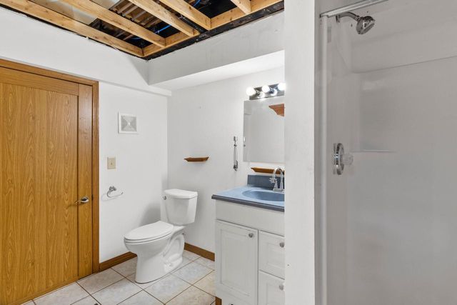 N5302 Crossman ROAD, Lake Mills, WI 53551