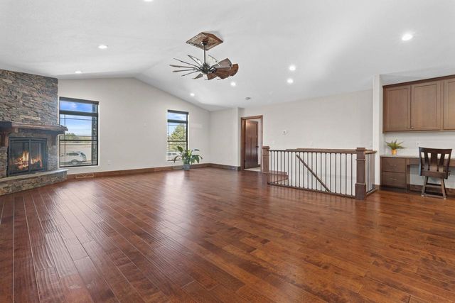 N5302 Crossman ROAD, Lake Mills, WI 53551