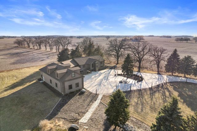 N5302 Crossman ROAD, Lake Mills, WI 53551