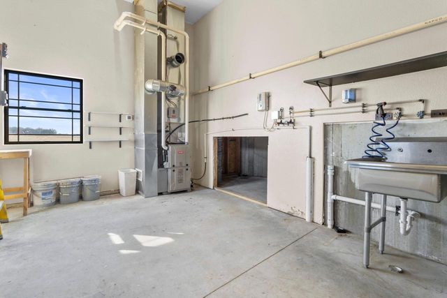 N5302 Crossman ROAD, Lake Mills, WI 53551