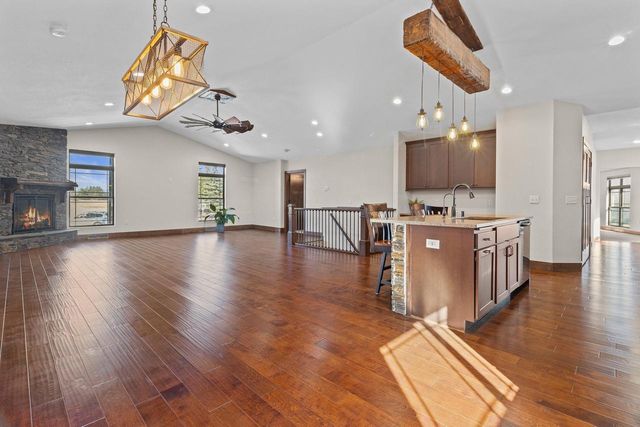 N5302 Crossman ROAD, Lake Mills, WI 53551