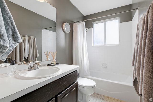 1048 E CHERRY LN, Layton, UT 84040