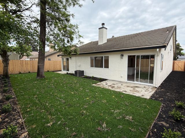 1266 Littlehale Pl, Stockton, CA 95206