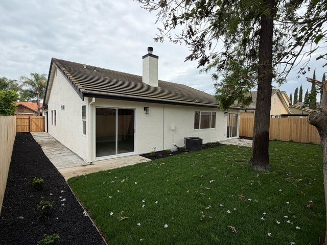 1266 Littlehale Pl, Stockton, CA 95206