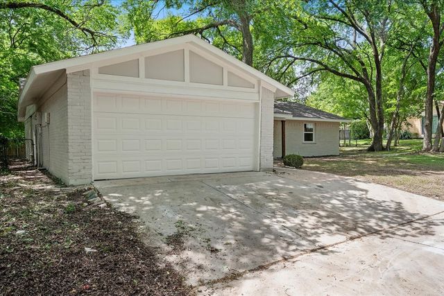 13 Eastlane Place, Plano, TX 75074