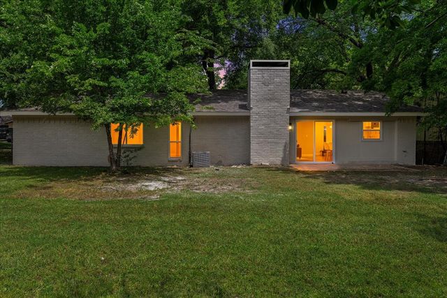 13 Eastlane Place, Plano, TX 75074