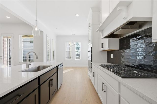 233 Scottsdale Drive, Marietta, GA 30064