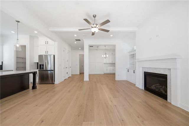 233 Scottsdale Drive, Marietta, GA 30064