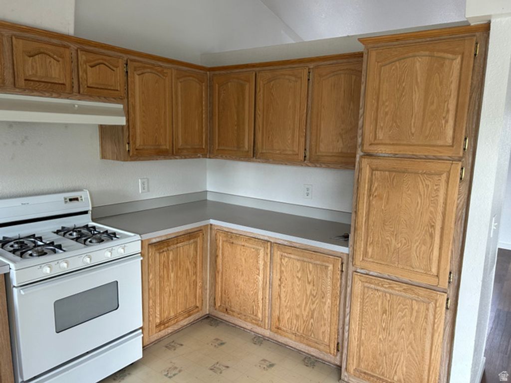 1675 KYLEE LN, Ogden, UT 84404 — photo 3