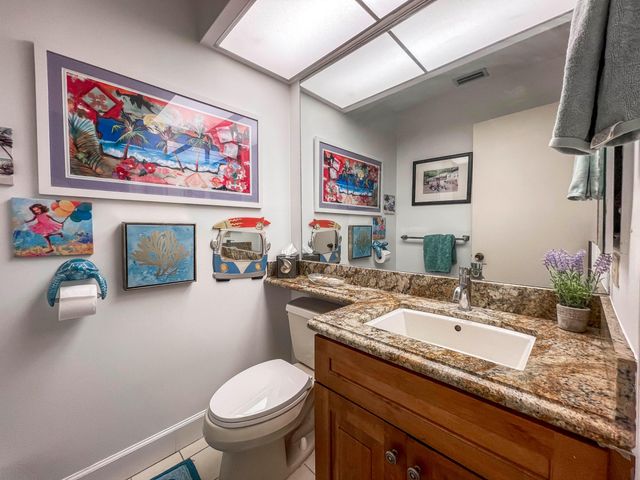56 Edinburgh Drive, Palm Beach Gardens, FL 33418