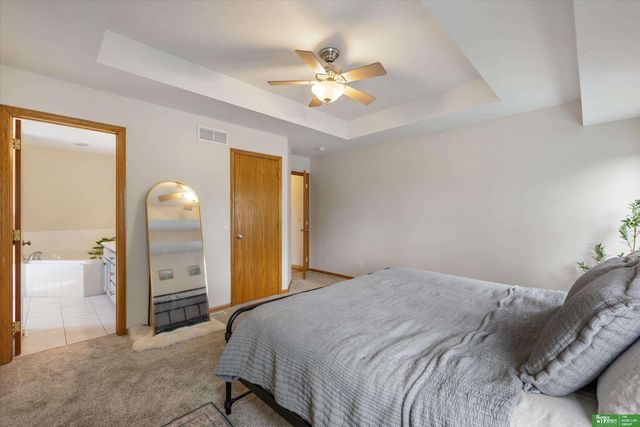 21119 Schofield Drive, Gretna, NE 68028