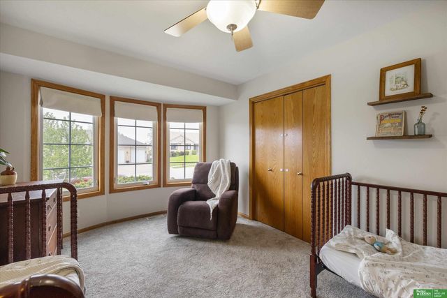 21119 Schofield Drive, Gretna, NE 68028