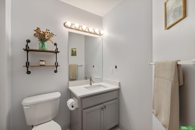 21119 Schofield Drive, Gretna, NE 68028