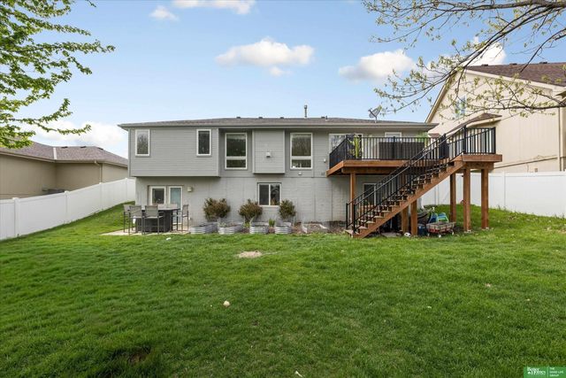 21119 Schofield Drive, Gretna, NE 68028
