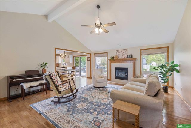 21119 Schofield Drive, Gretna, NE 68028