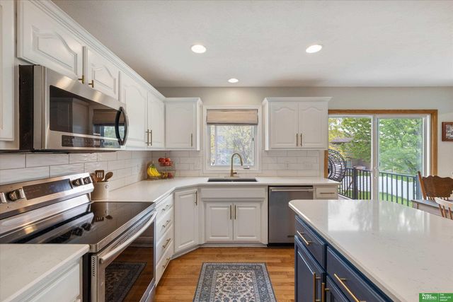 21119 Schofield Drive, Gretna, NE 68028