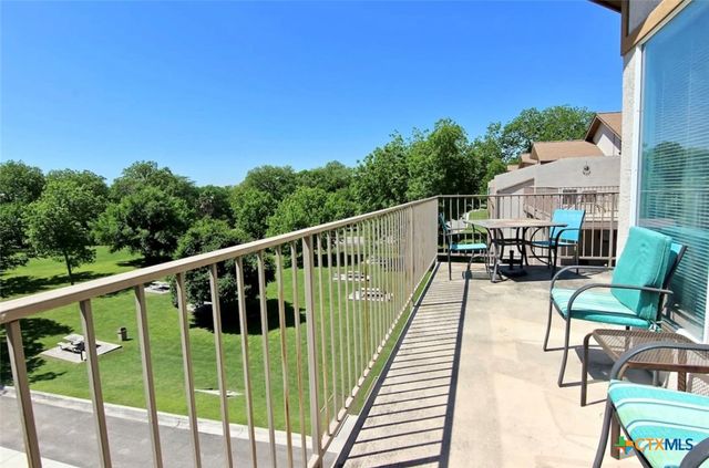 730 E Mather Street F302, New Braunfels, TX 78130