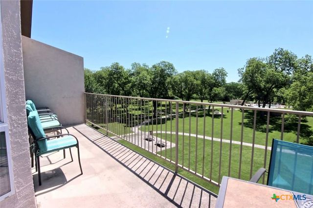 730 E Mather Street F302, New Braunfels, TX 78130