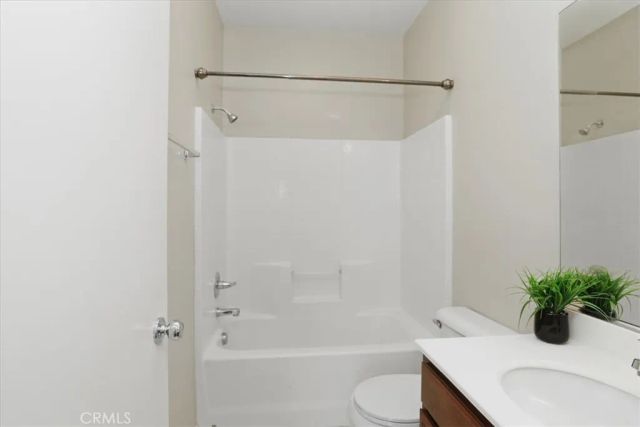 36293 Fabrizio, Winchester, CA 92596