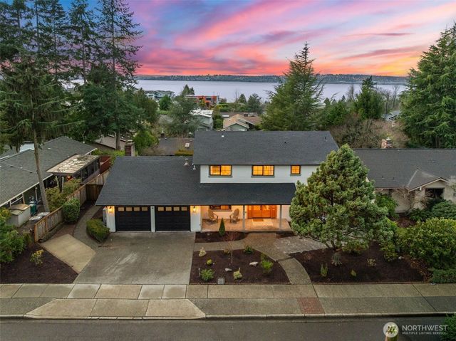 6013 106th Avenue NE, Kirkland, WA 98033