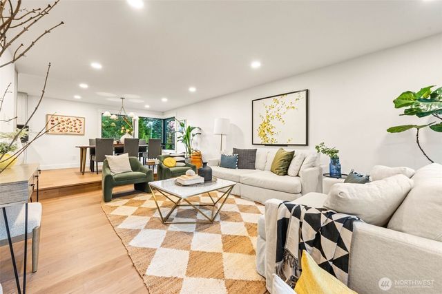 6013 106th Avenue NE, Kirkland, WA 98033