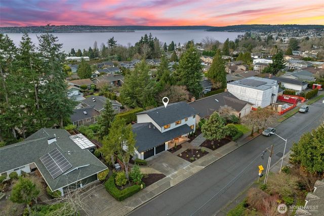 6013 106th Avenue NE, Kirkland, WA 98033